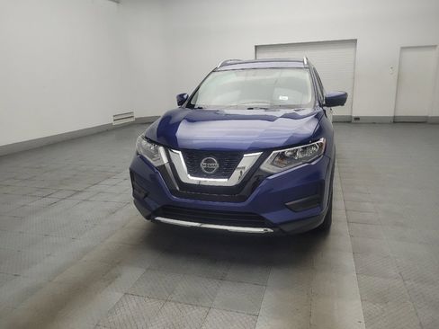 Used 2018 Nissan Rogue SV w/ Premium Package FWD image 15