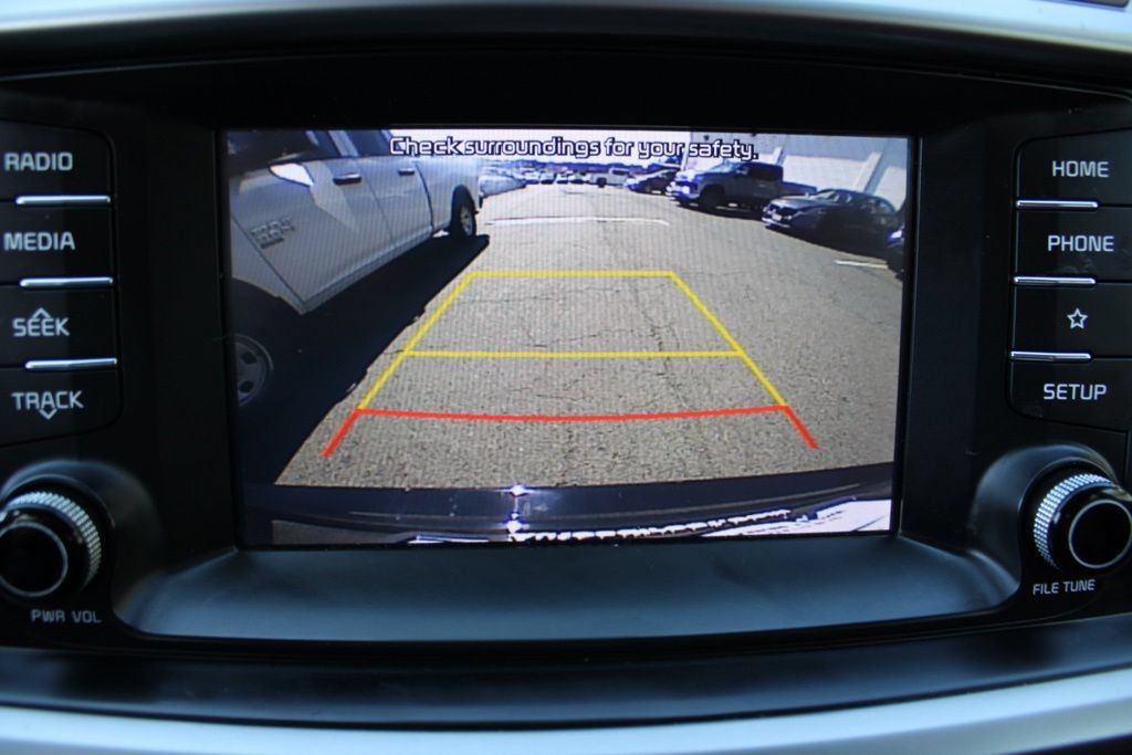 Used 2019 Kia Sorento AWD image 21