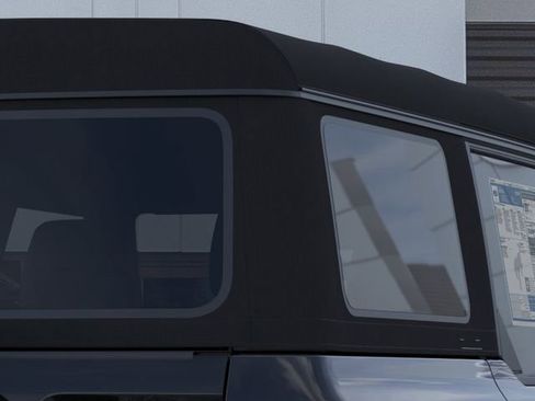 New 2025 Ford Bronco 4-Door image 25