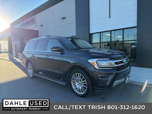 Used 2024 Ford Expedition Limited image 1