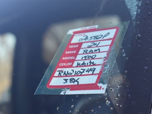 Used 2024 RAM 1500 Laramie image 43