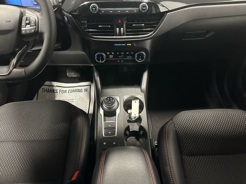Used 2025 Ford Escape ST-Line image 33