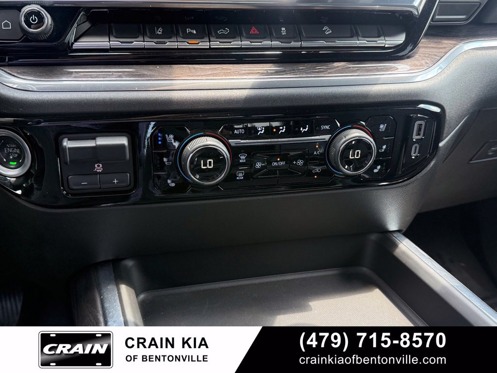 Used 2024 Chevrolet Silverado 2500 LTZ w/ LTZ Premium Package AWD/4WD image 17