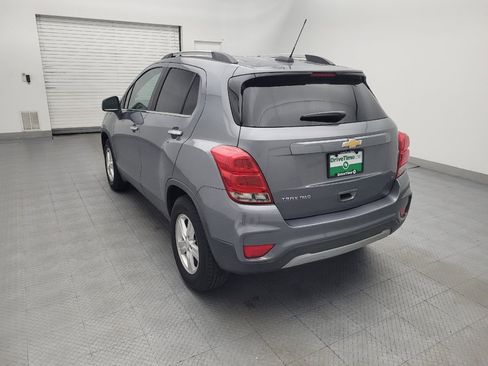 Used 2019 Chevrolet Trax LT w/ LT Convenience Package AWD/4WD image 5