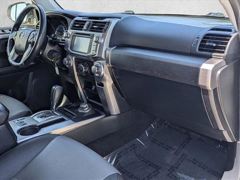 Used 2019 Toyota 4Runner SR5 Premium AWD/4WD image 23