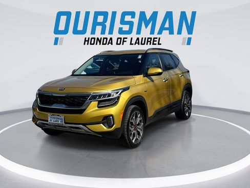 Used 2021 Kia Seltos SX w/ SX Sunroof Package image 4