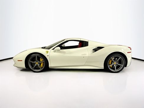 Certified 2018 Ferrari 488 Spider image 4