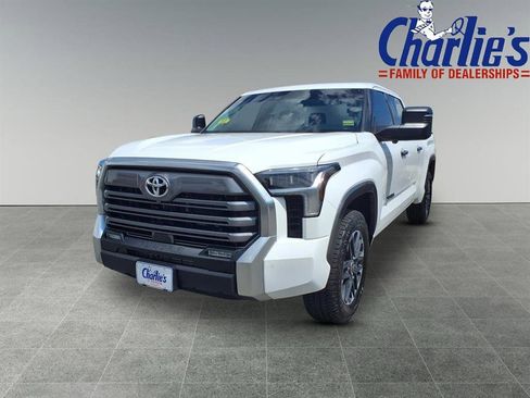 Used 2023 Toyota Tundra Limited image 1