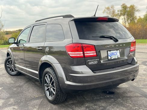 Used 2018 Dodge Journey SE w/ Blacktop Package image 37
