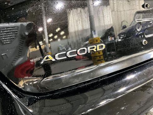 Used 2023 Honda Accord EX image 9