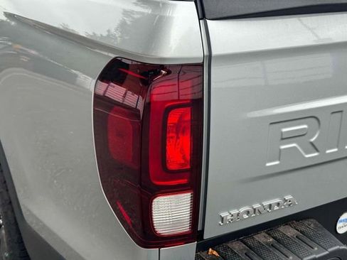 New 2025 Honda Ridgeline Sport image 9