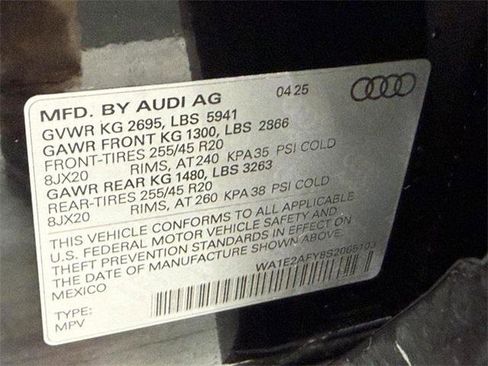 Certified 2025 Audi Q5 e Premium Plus w/ Premium Plus Package image 22