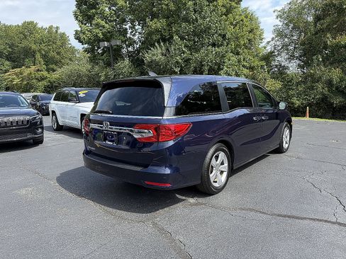Used 2019 Honda Odyssey EX image 4