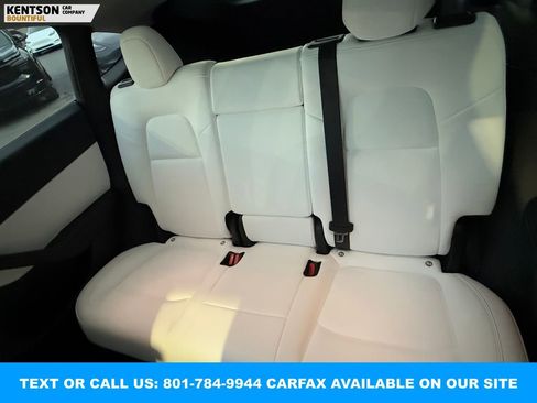 Used 2022 Tesla Model Y Performance image 31