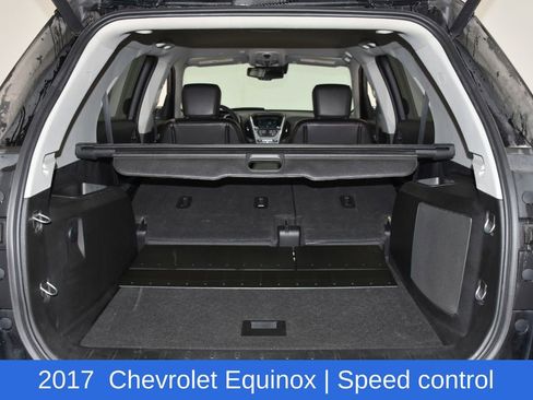 Used 2017 Chevrolet Equinox Premier w/ Enhanced Convenience Package AWD/4WD image 31