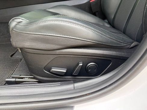 Used 2022 Kia K5 GT-Line FWD image 37