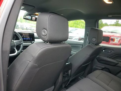 Certified 2023 Chevrolet Colorado LT w/ LT Convenience Package II AWD/4WD image 10