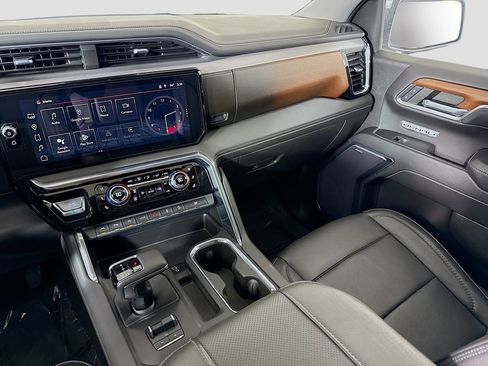 Used 2023 GMC Sierra 1500 Denali w/ Denali Reserve Package image 24