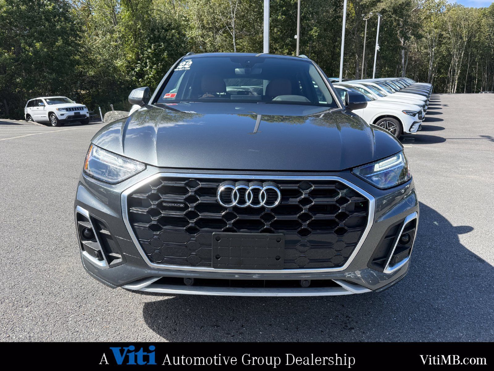 Used 2022 Audi Q5 2.0T Premium w/ Convenience Package AWD/4WD image 3