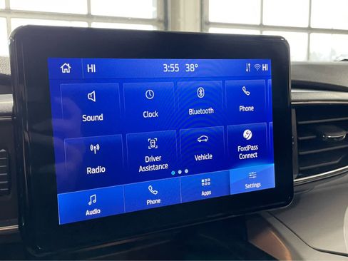 Used 2023 Ford Explorer XLT w/ Equipment Group 202A image 34