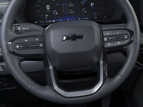 New 2026 Chevrolet Colorado ZR2 w/ Technology Package AWD/4WD image 19