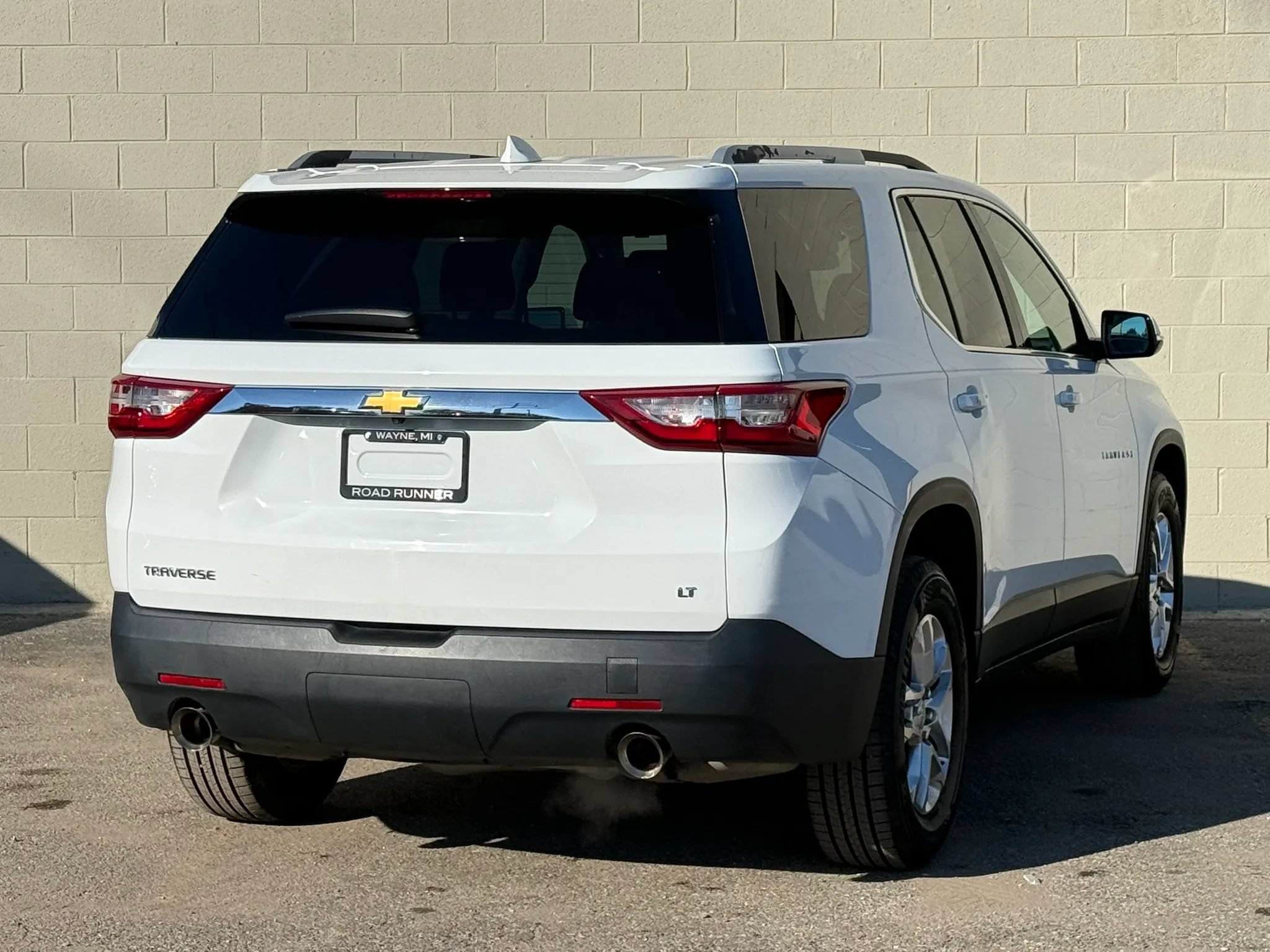 Used 2018 Chevrolet Traverse LT FWD image 10
