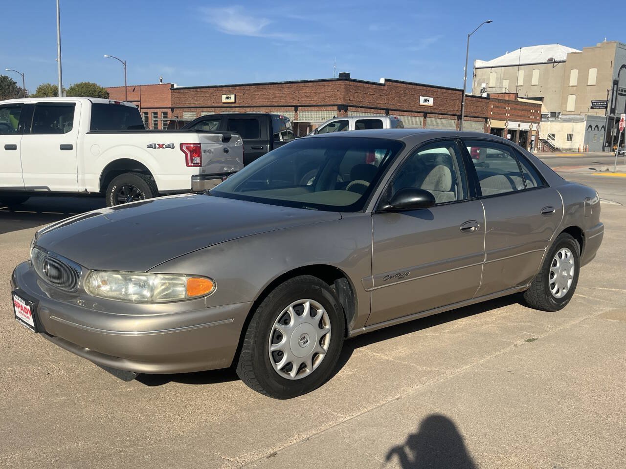 Used 1999 Buick Century Custom FWD image 2