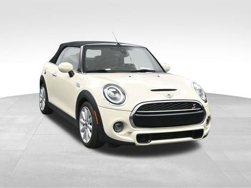 Used 2020 MINI Cooper S image 6