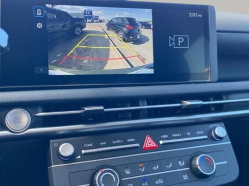 New 2026 Hyundai Tucson SE image 23