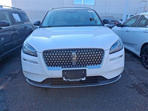 Used 2022 Lincoln Corsair Reserve w/ Equipment Group 201A image 2