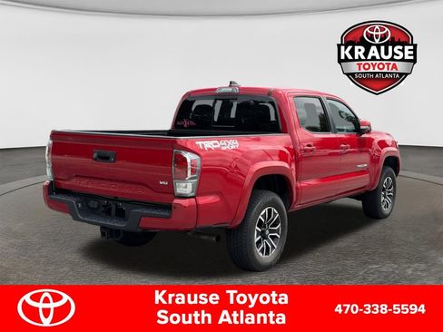 Used 2023 Toyota Tacoma TRD Sport w/ TRD Premium Sport Package AWD/4WD image 8