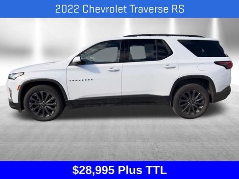 Used 2022 Chevrolet Traverse RS AWD/4WD image 2