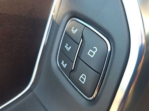 Used 2025 Ford F250 King Ranch w/ Chrome Package AWD/4WD image 26