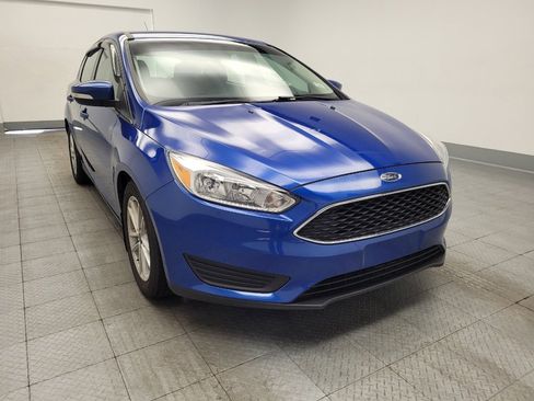 Used 2018 Ford Focus SE w/ Cold Weather Package FWD image 14