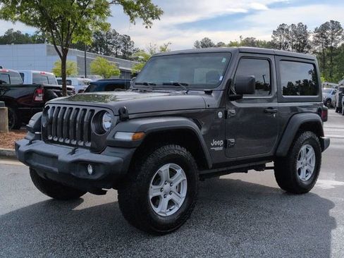 Certified 2019 Jeep Wrangler Sport AWD/4WD image 8