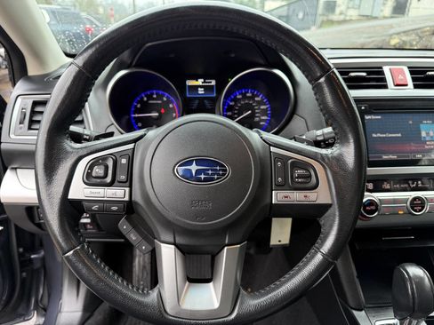 Used 2017 Subaru Outback 2.5i Premium image 25