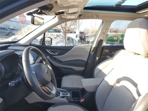 Certified 2023 Subaru Forester Limited image 18