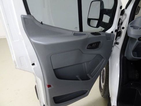 Used 2019 Ford Transit 250 148 Medium Roof RWD image 20