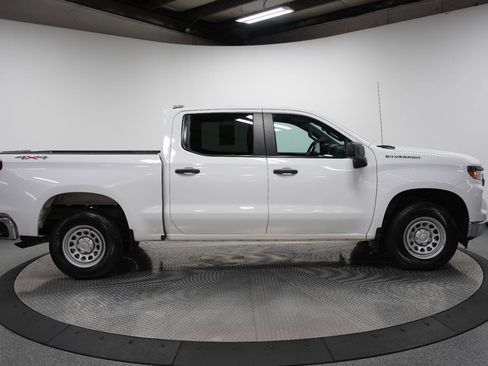 Used 2023 Chevrolet Silverado 1500 W/T w/ WT Value Package image 9