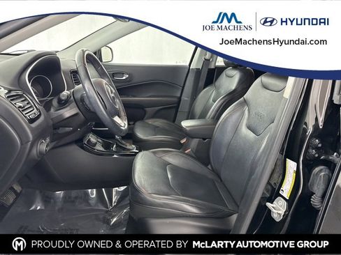 Used 2018 Jeep Compass Limited image 24