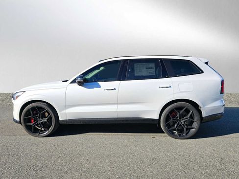 New 2025 Volvo EX90 Ultra image 6