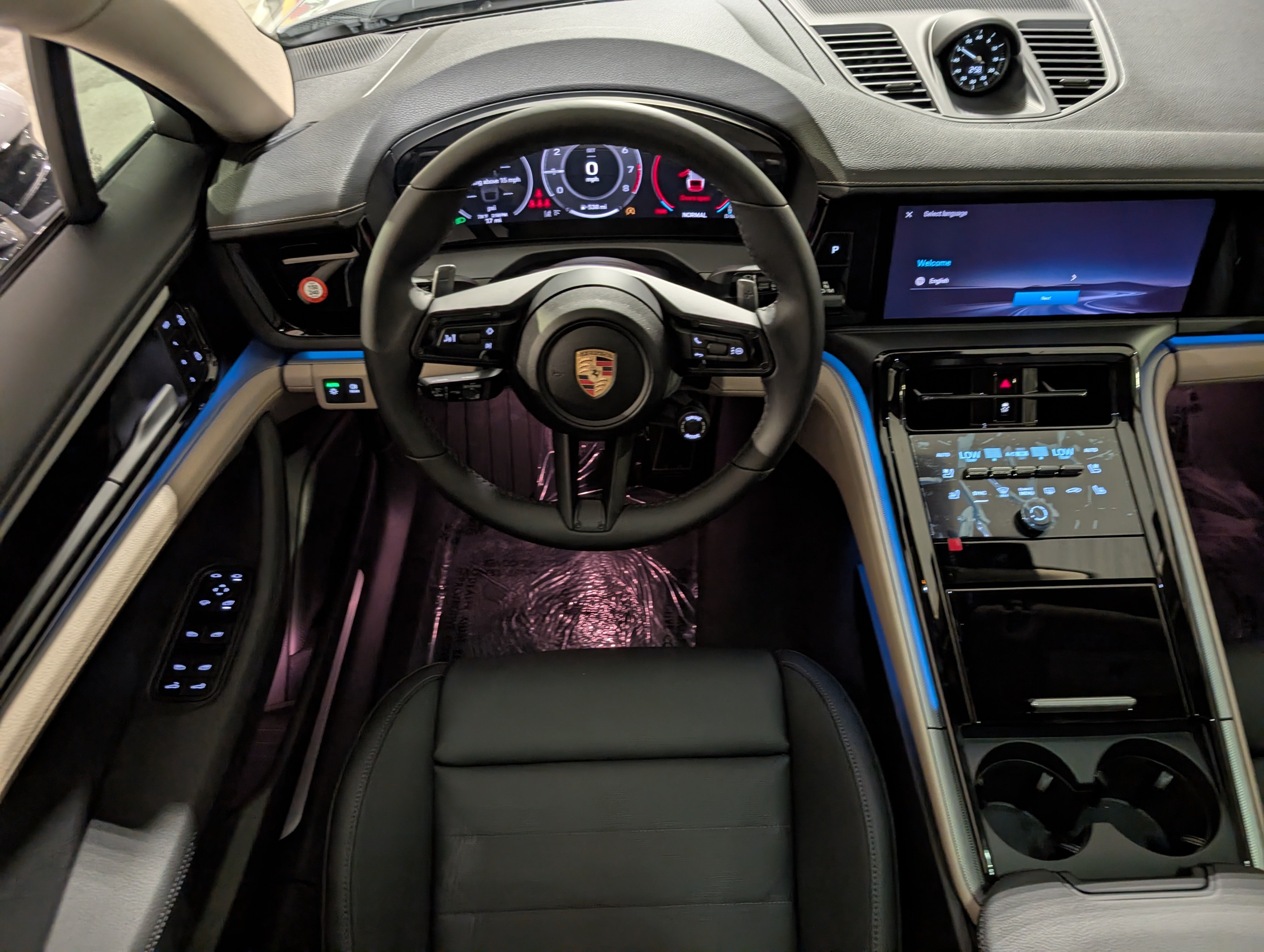 New 2026 Porsche Panamera 4 AWD/4WD image 6