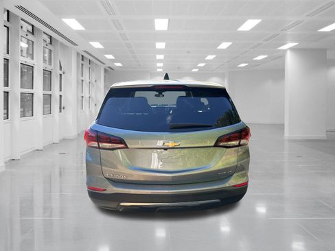 Used 2024 Chevrolet Equinox LT w/ Driver Convenience Package image 6