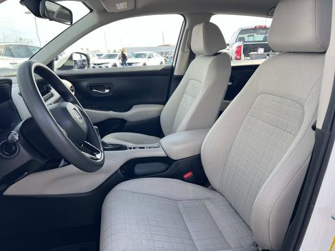 Used 2024 Honda HR-V LX image 18