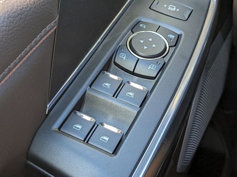 New 2025 Ford F350 King Ranch w/ FX4 Off-Road Package image 27