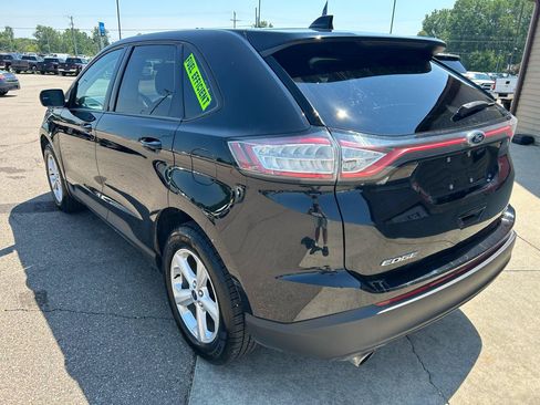 Used 2017 Ford Edge SE AWD/4WD image 7