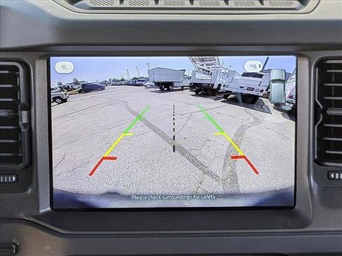 Used 2025 Ford Bronco Badlands AWD/4WD image 14