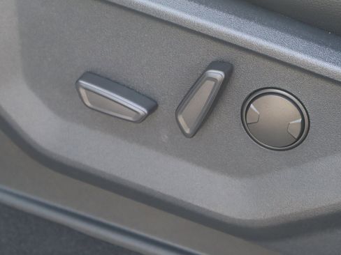 New 2025 Ford F150 Lariat w/ Equipment Group 501A Mid image 34