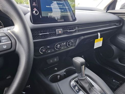 New 2026 Honda HR-V LX image 26