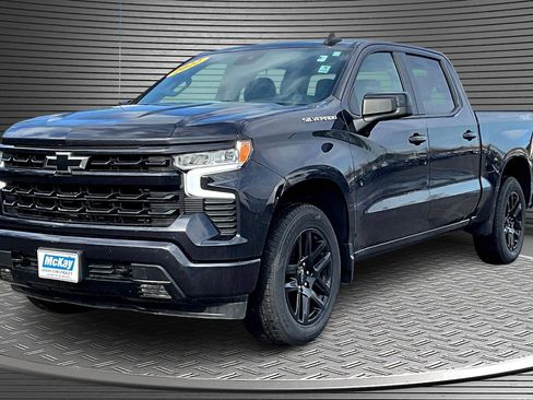 Used 2022 Chevrolet Silverado 1500 RST w/ Protection Package image 3